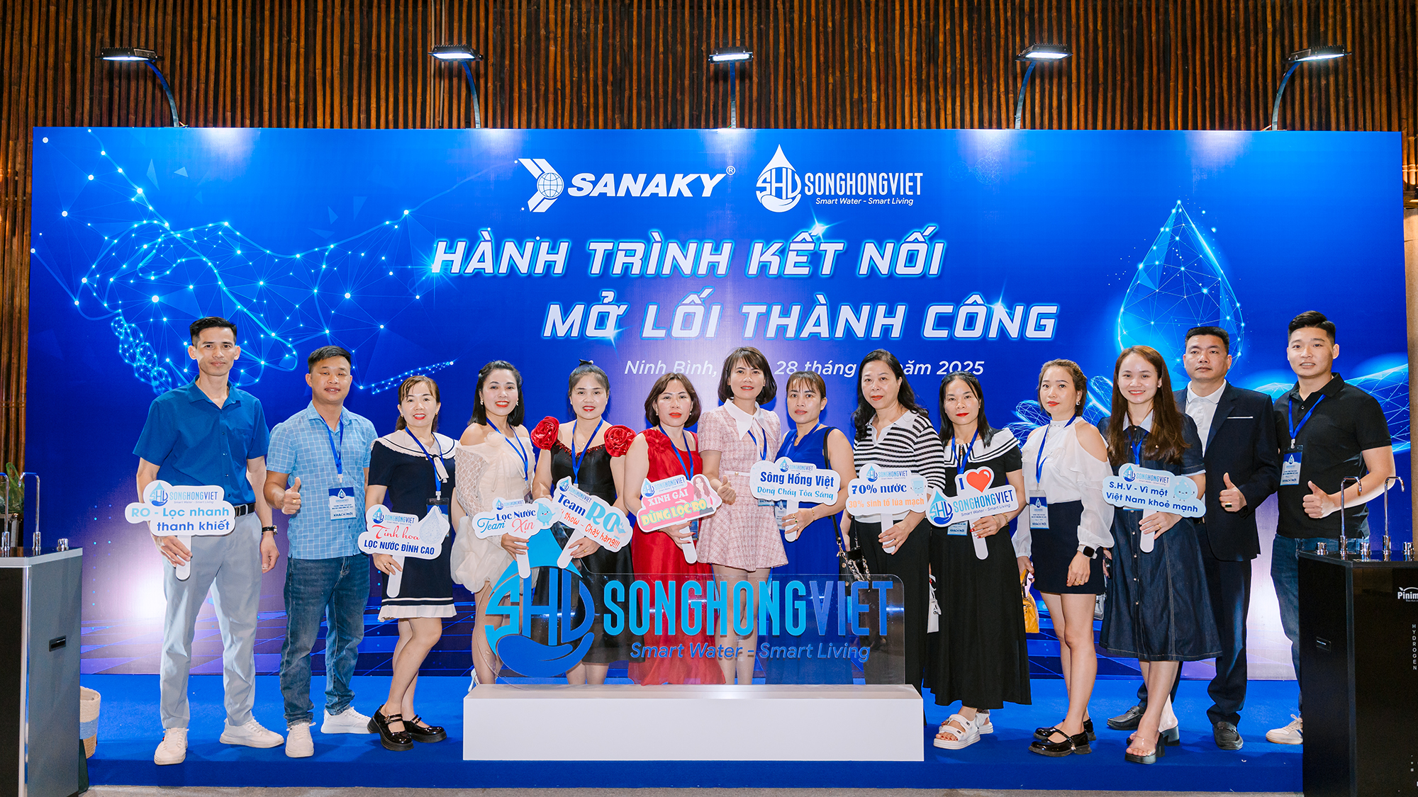Sanaky - Sông Hồng Việt tổ chức Chương trình tham quan nhà máy và Du xuân 2025 dành cho hơn 500 khách hàng 5