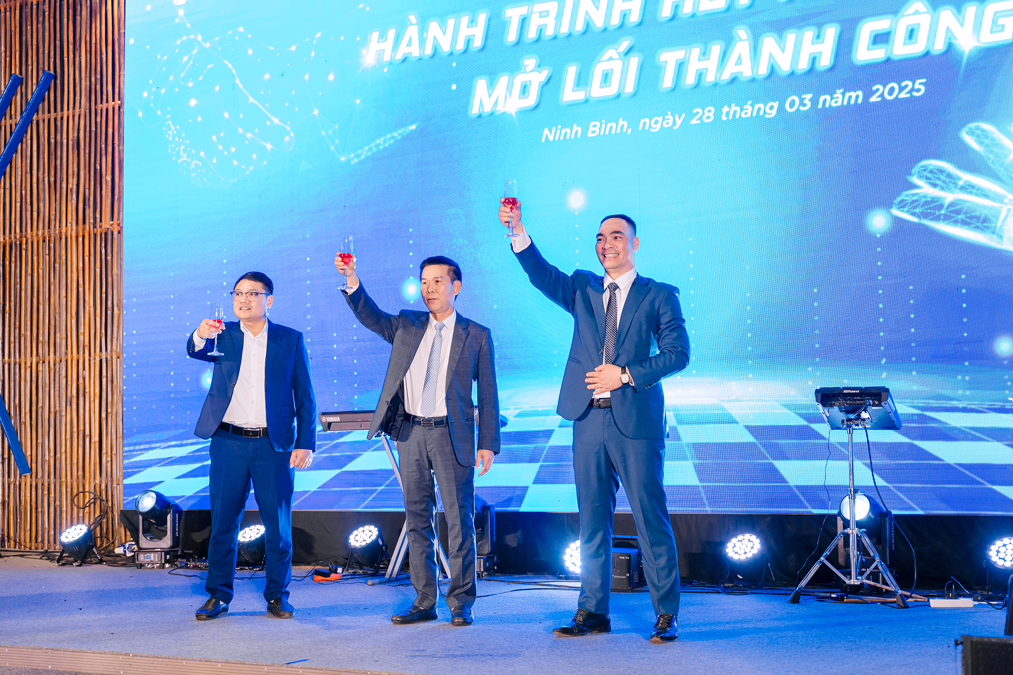 Sanaky - Sông Hồng Việt tổ chức Chương trình tham quan nhà máy và Du xuân 2025 dành cho hơn 500 khách hàng 8