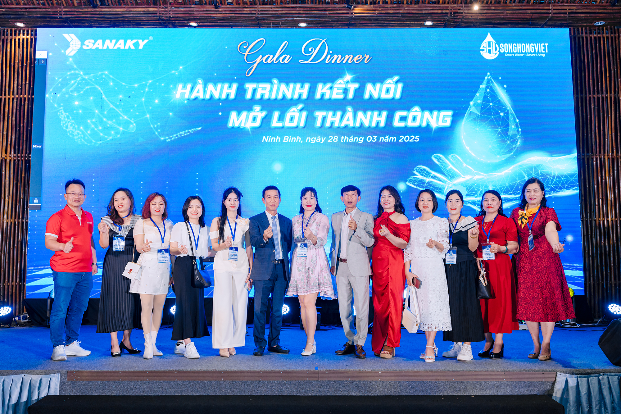 Sanaky - Sông Hồng Việt tổ chức Chương trình tham quan nhà máy và Du xuân 2025 dành cho hơn 500 khách hàng 6